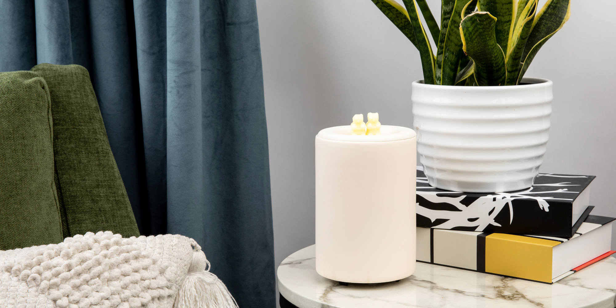 How to Clean a Wax Warmer with No Mess